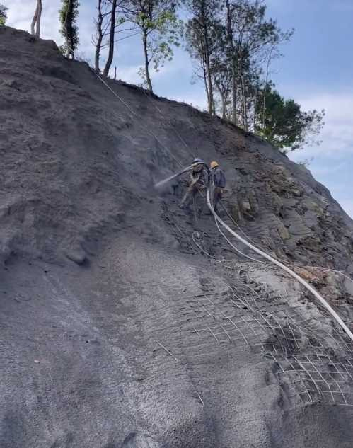 鹤壁鹤山区边坡喷护
